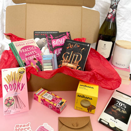 Romance Book Gift Hamper